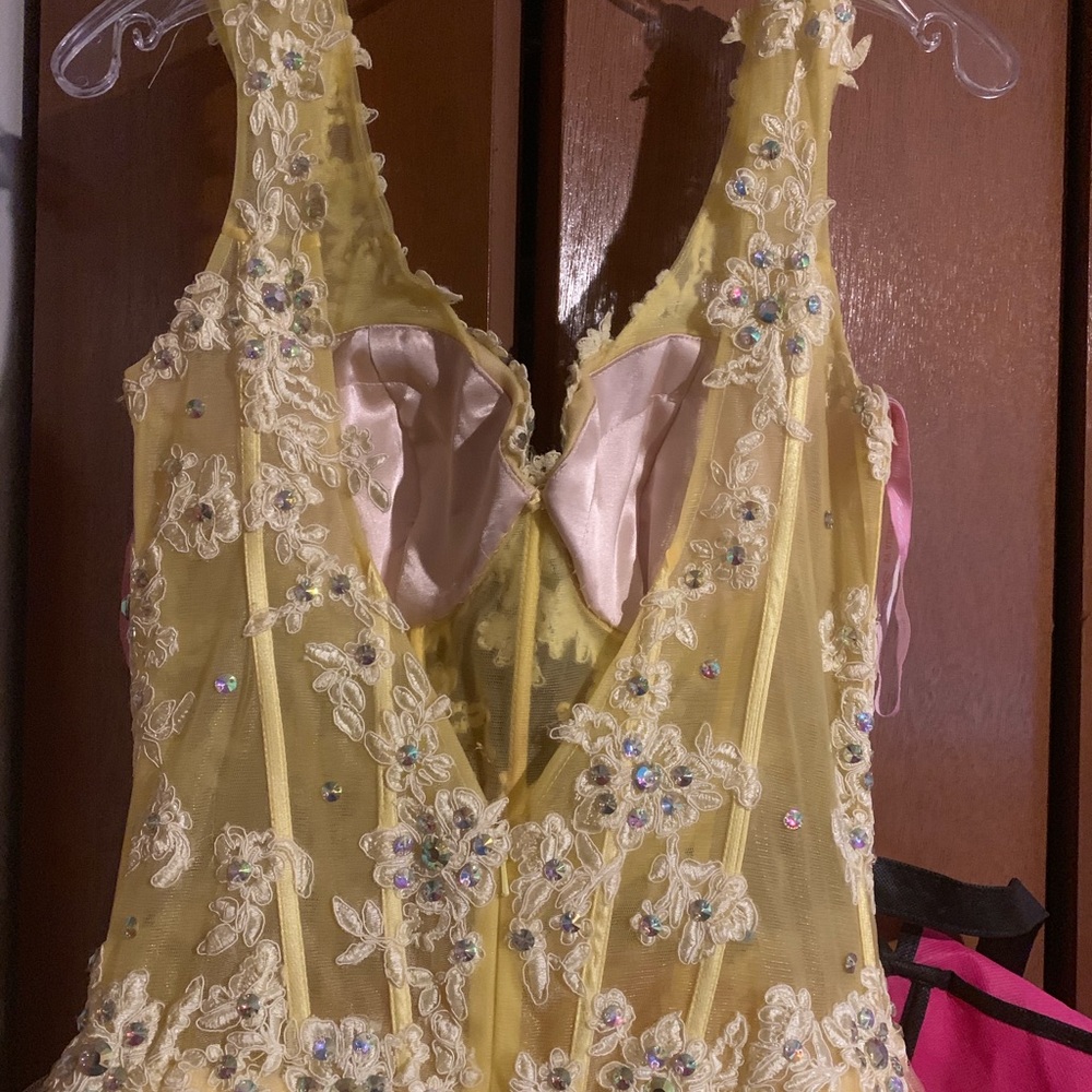 Yellow Prom Dress - Picture 4 of 4